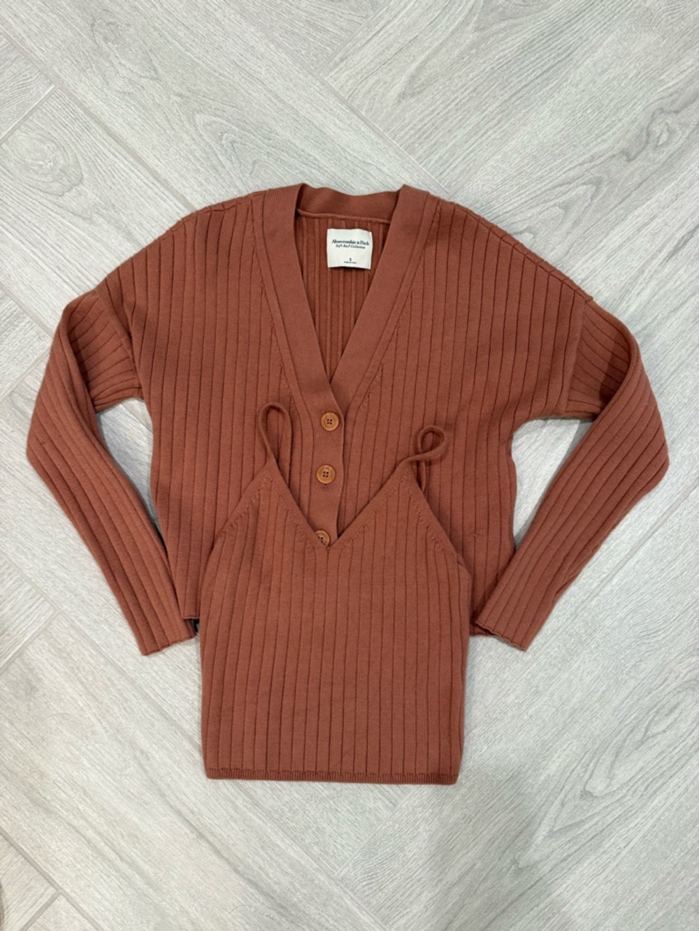 Abercrombie & Fitch Sweater Set